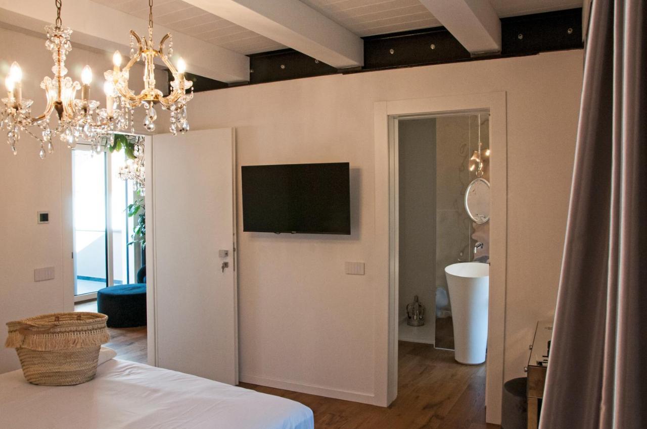 Ca' Squero911 Luxury Rooms 切塞纳蒂科 外观 照片